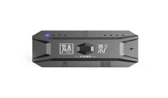 和平精英压枪用哪个指头